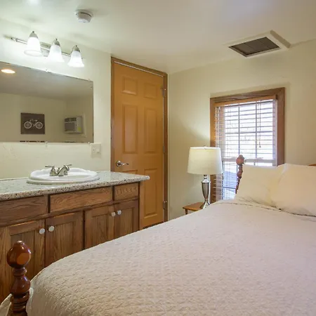 Stay In Ohiopyle Near Gap Trail, Restaurants, & The Fallls Exterior photo
